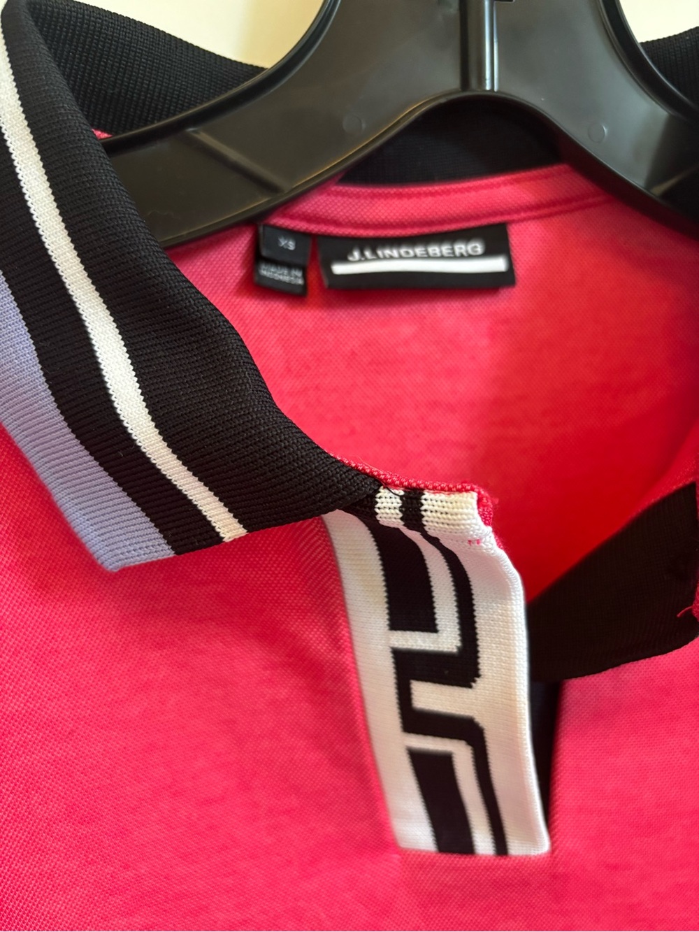 Women’s golf shirt - Picture 2 of 4
